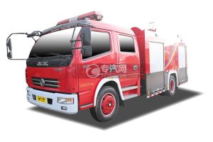 東風多利卡D7雙排國五4方水罐消防車