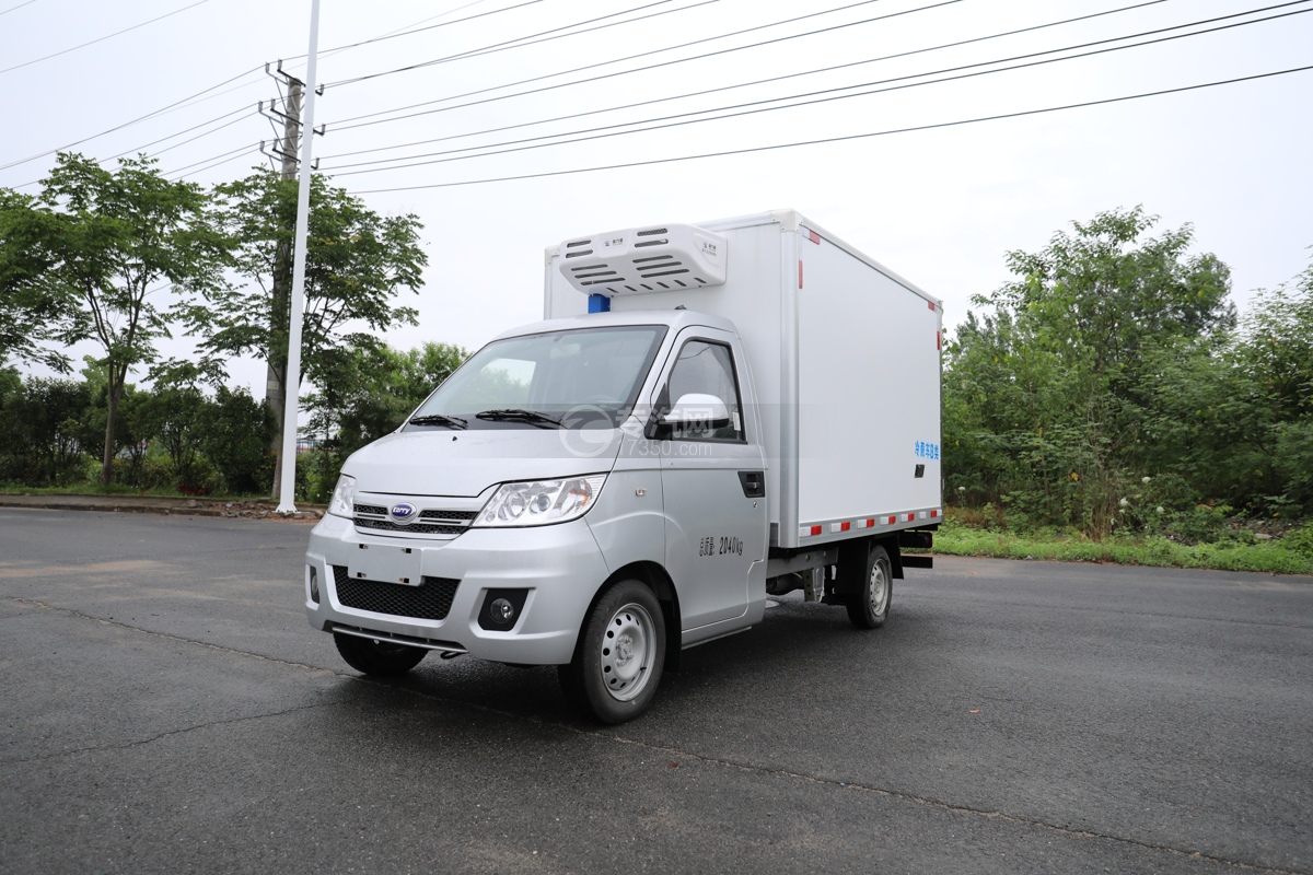 开瑞优劲国六蓝牌2.84米冷藏车