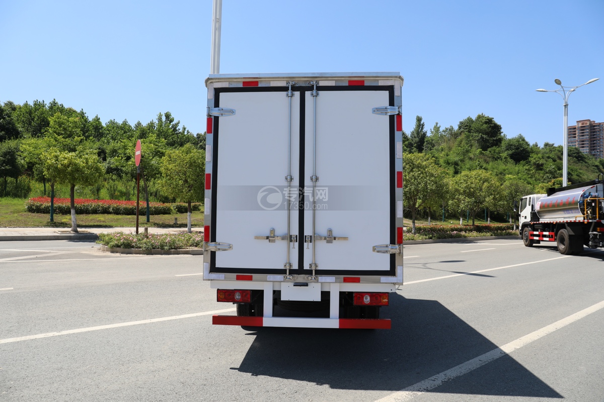 长安神骐T20国六3.2米冷藏车车尾图