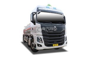 东风柳汽乘龙H7前四后八国六24.8方铝合金运油车