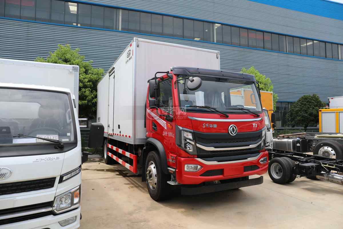 东风华神T3国六6.75米冷藏车