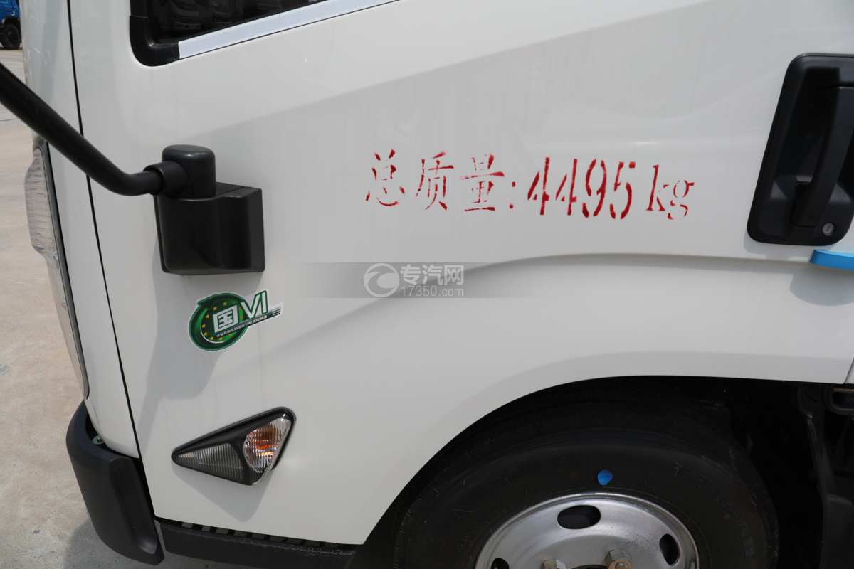 江淮凯运国六4.08米冷藏车门标识