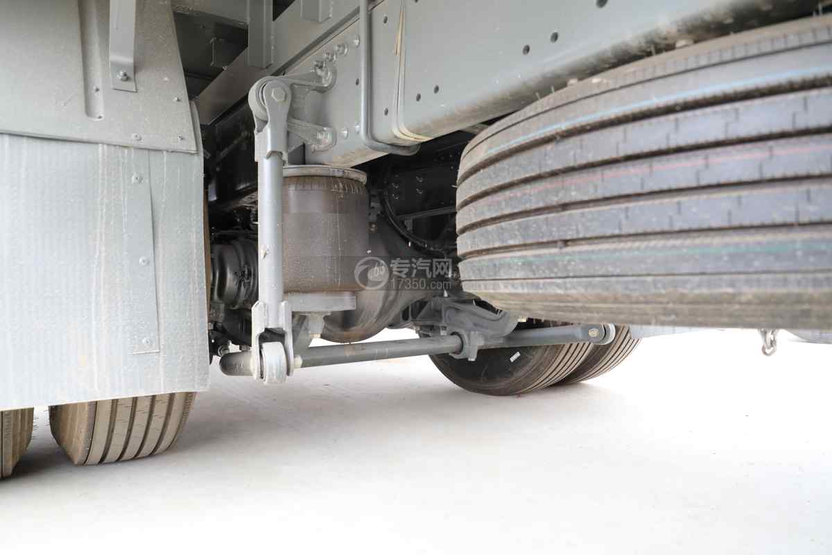 重汽豪沃TX小三轴国六9.43米气瓶运输车（仓栏式）气囊桥