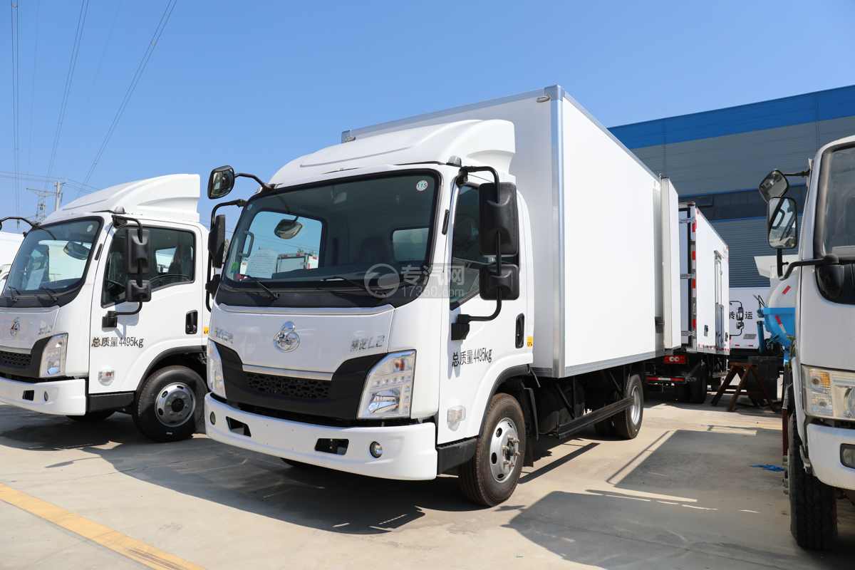 柳汽乘龙L2单桥国六蓝牌4.03米冷藏车