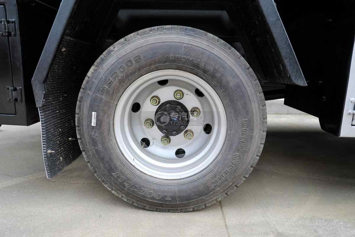 东风福瑞卡F6国六4.5方加油车轮胎