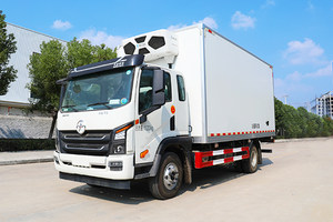 大运祥龙排半国六183马力5.2米冷藏车