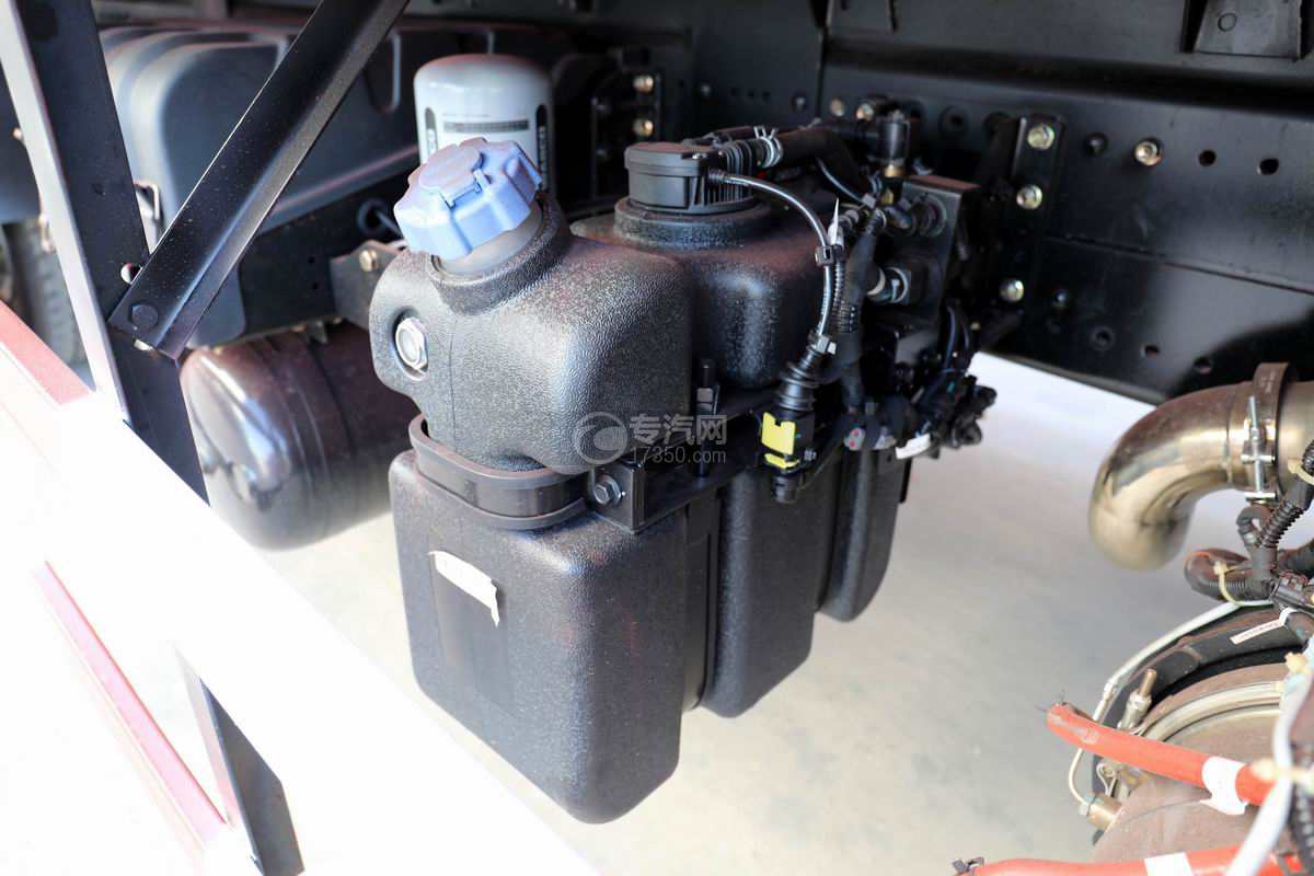 東風華神HV5后雙橋國六12噸直臂隨車吊尿素罐