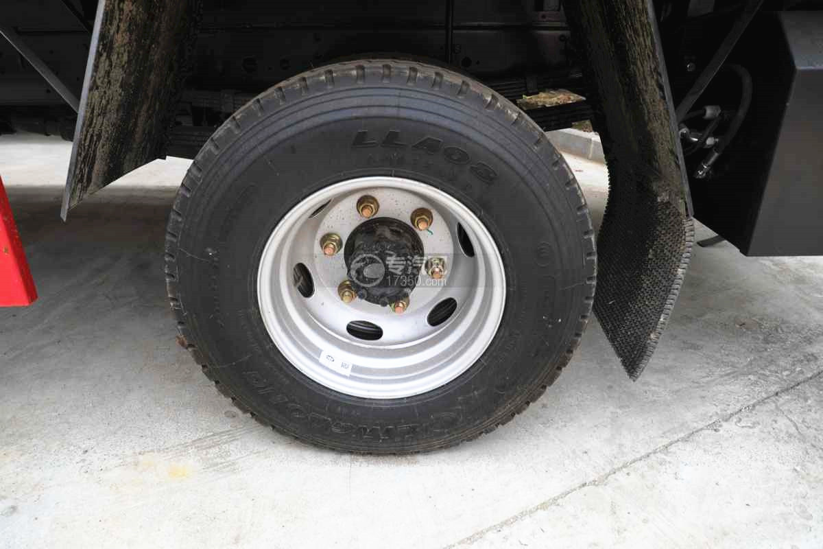 解放虎VN国六4.1米气瓶运输车（仓栏式）轮胎