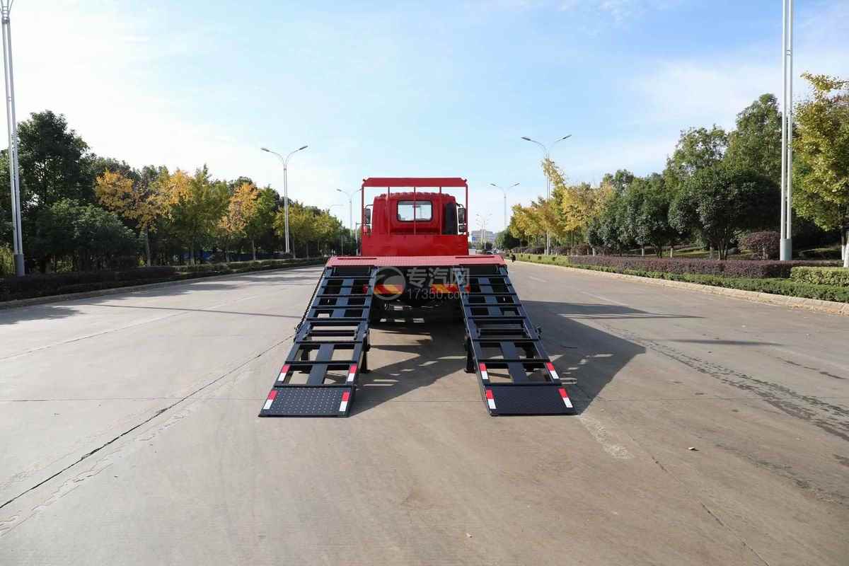 陕汽轩德X9单桥4.5米国六平板运输车正后方图