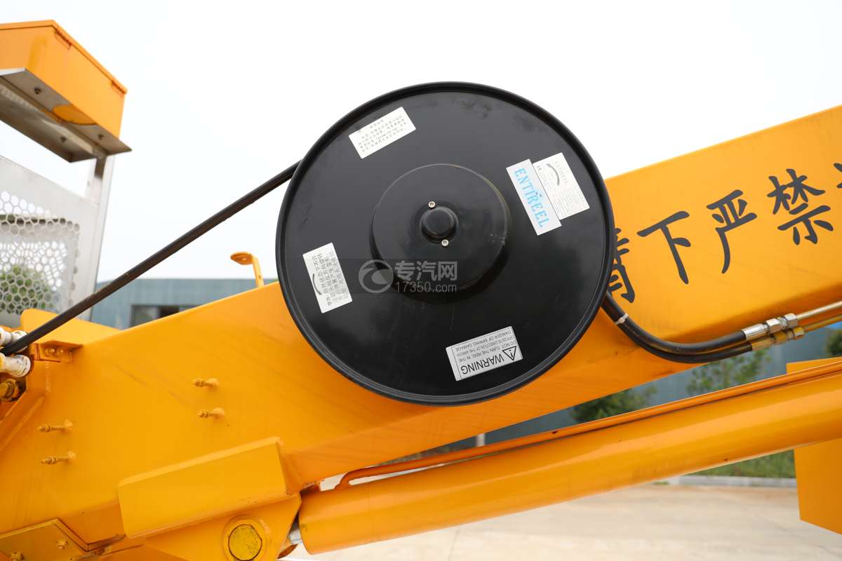 飛碟締途DX國六21米伸縮臂式高空作業車卷盤