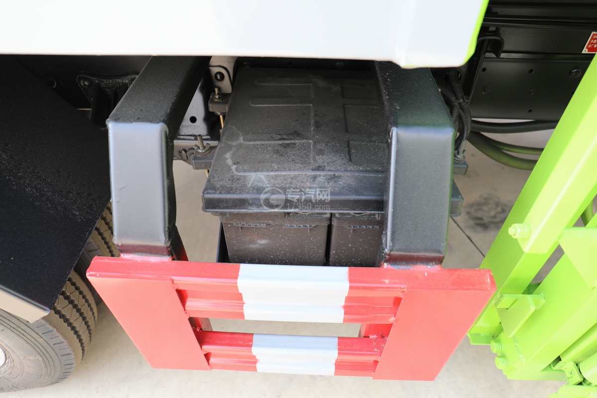 凯马K3国六自装卸式垃圾车蓄电池