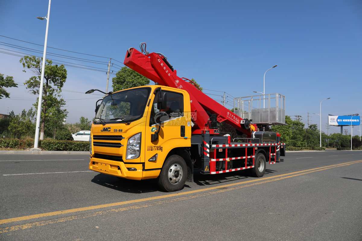 江鈴凱銳國六26米伸縮臂式高空作業車