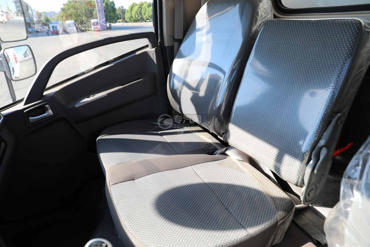現代泓圖國六藍牌易燃氣體廂式運輸車座椅