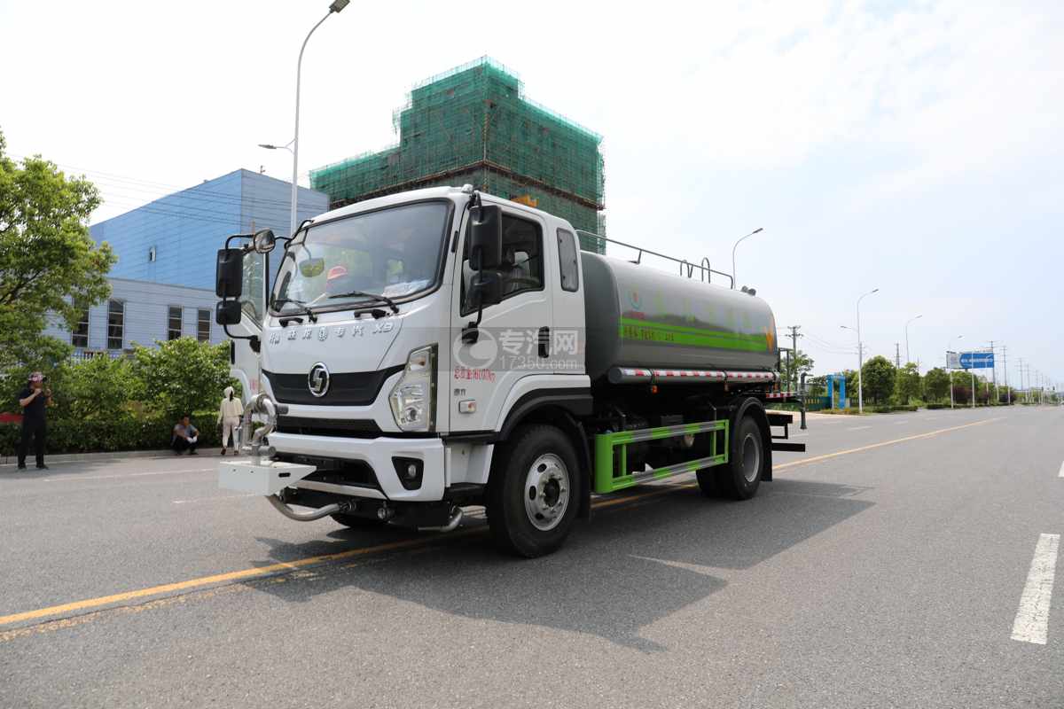 陜汽軒德X9國六10.5方綠化噴灑車帶電子灑水炮圖片