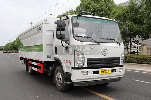 陜汽軒德X9單橋國(guó)六密閉式桶裝垃圾運(yùn)輸車右前45度圖