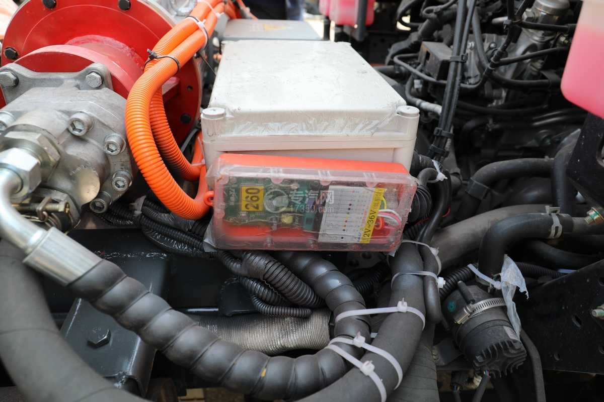 吉利远程增程式车厢可卸式垃圾车电池