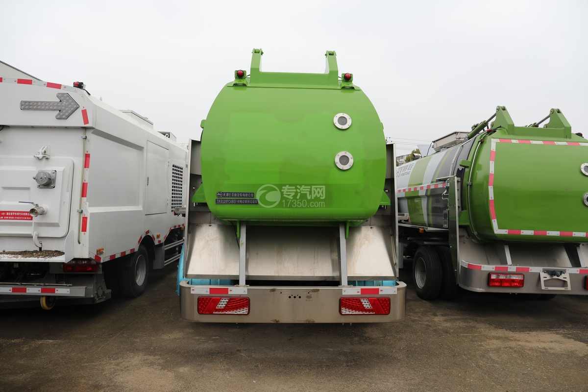 比亚迪T7国六纯电动餐厨垃圾车正后方图