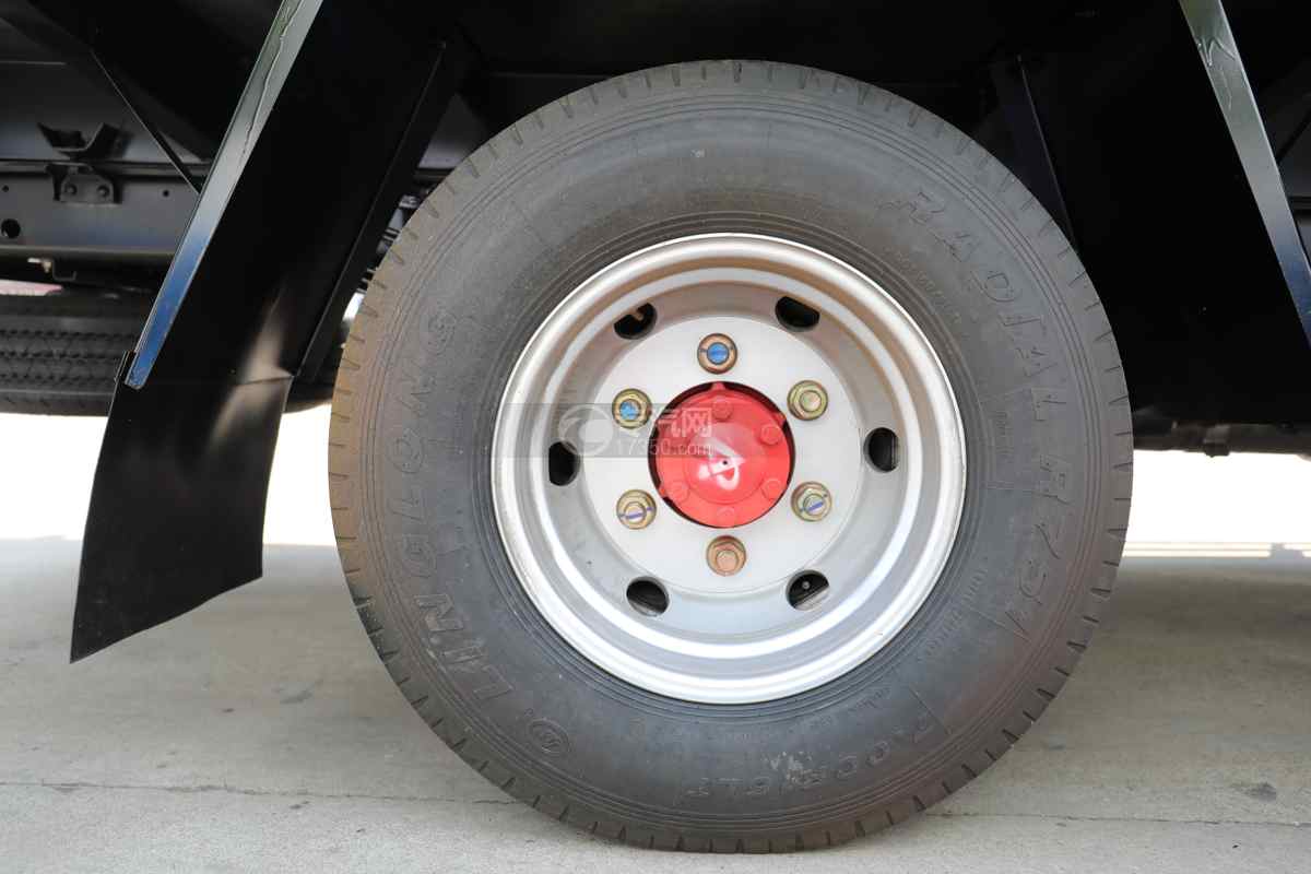 东风凯普特K6冷藏车轮胎