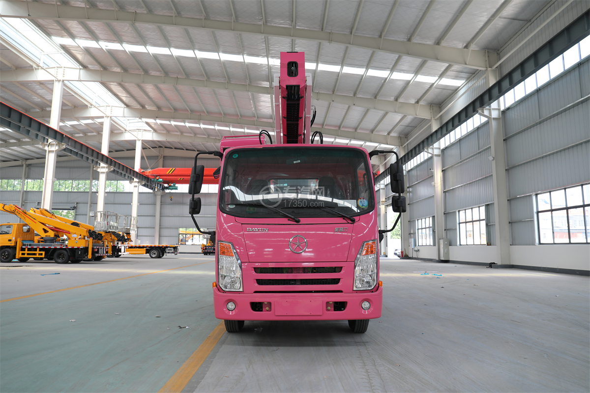 大运奥普力国六28米伸缩臂式高空作业车（粉色）车前图