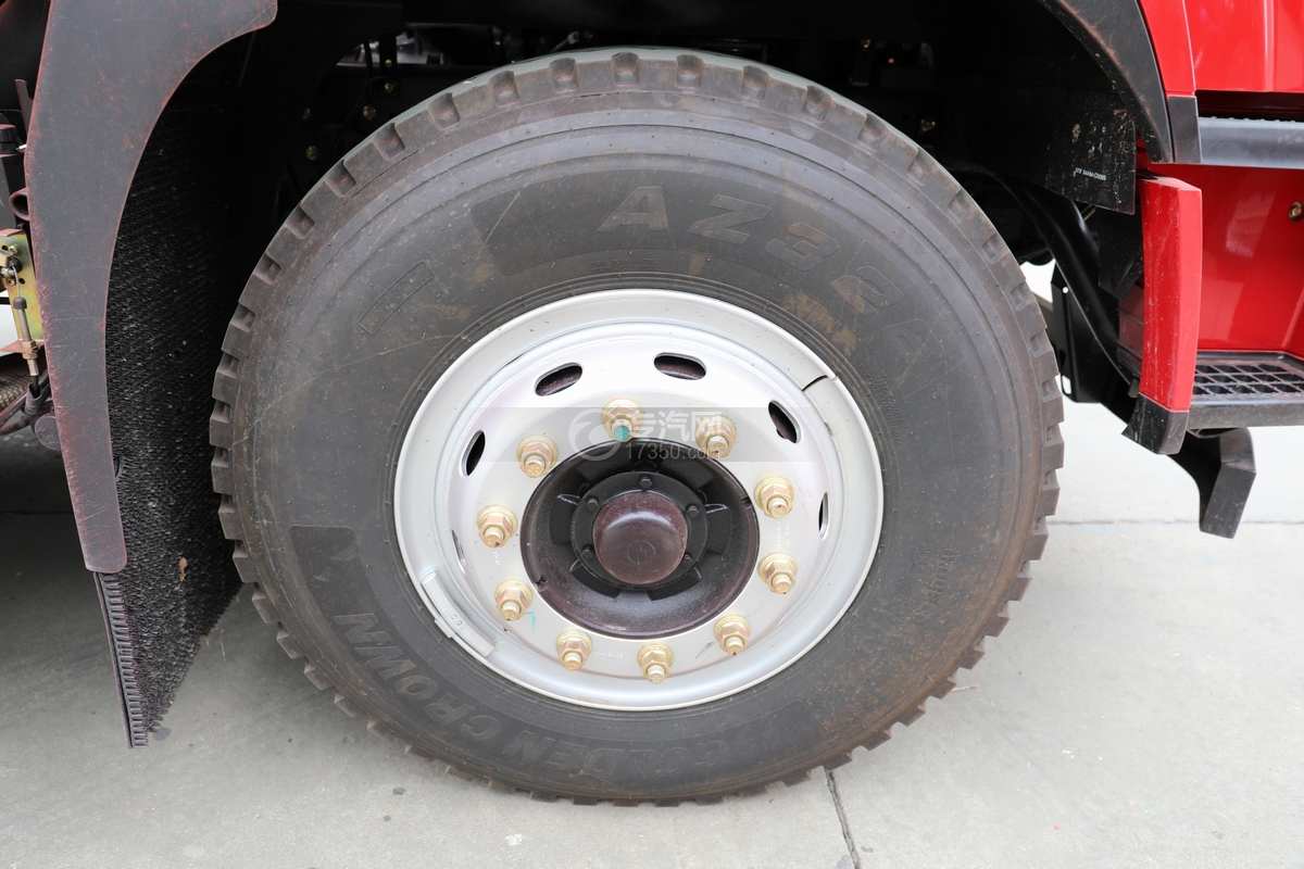 陕汽轩德X9提升桥国六平板运输车轮胎