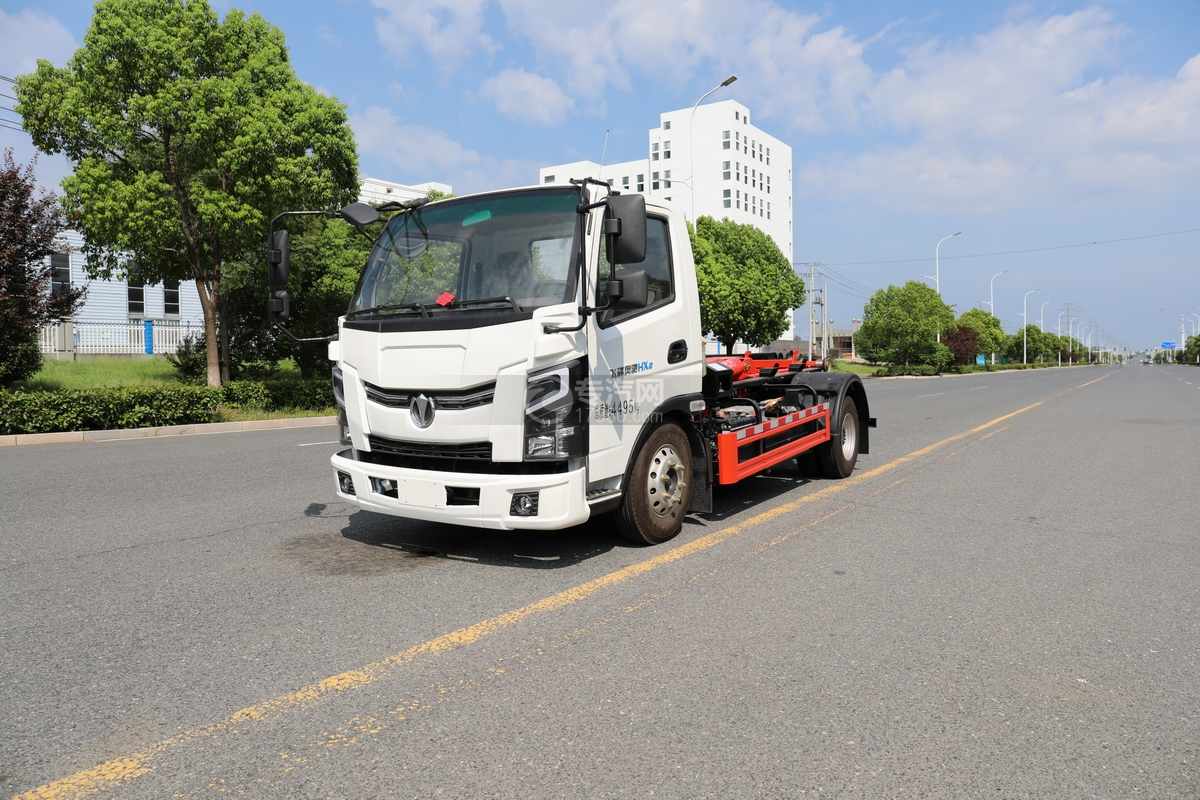 飛碟奧馳HX2油電混合勾臂垃圾車