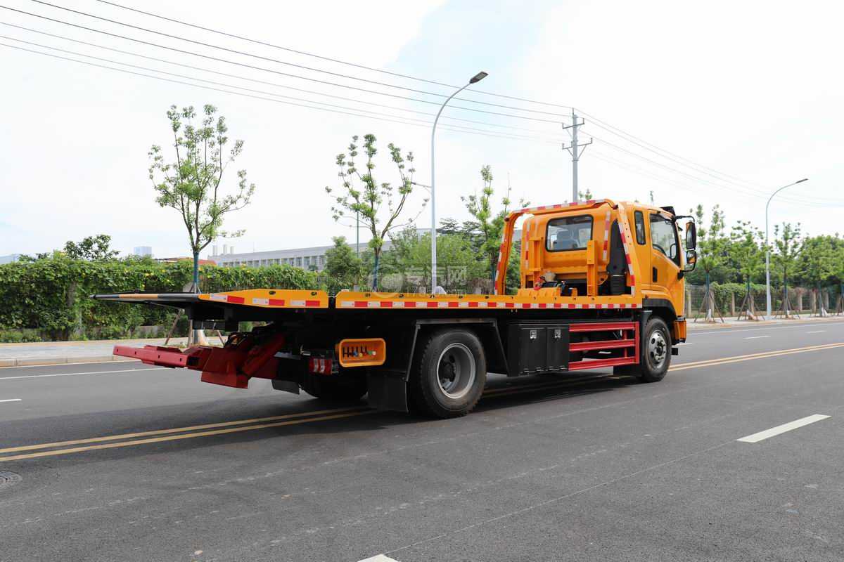 陜汽軒德X9黃牌16噸一拖二清障車側(cè)后方圖