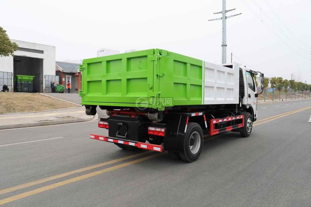 飛碟奧馳V3車廂可卸式垃圾車側(cè)后方圖