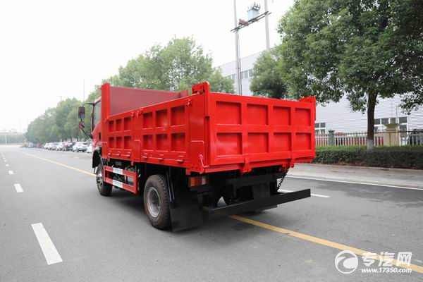 三環(huán)創(chuàng)客四驅(qū)自卸式垃圾車