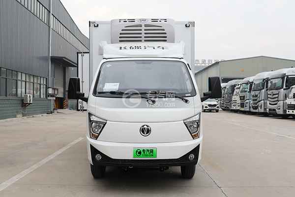 飞碟缔途MX双燃料冷藏车正前方图