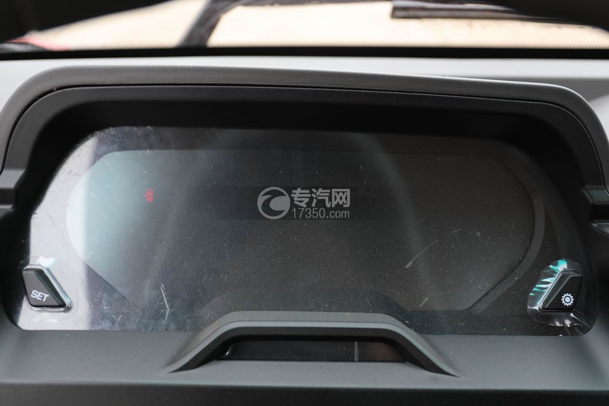 飞碟奥驰V3蓝牌随车吊车仪表盘