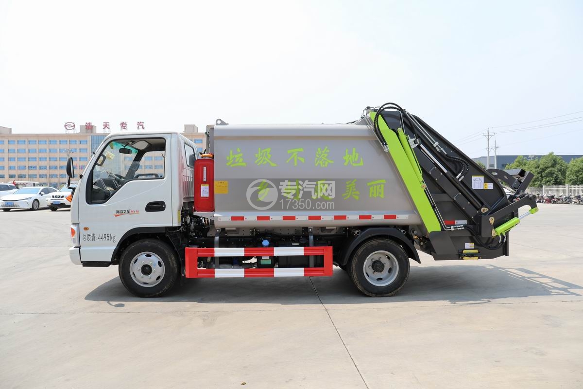 江淮康鈴H1藍(lán)牌壓縮垃圾車側(cè)面圖