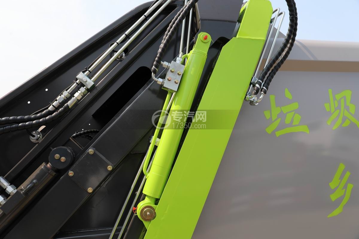 江淮康鈴H1藍(lán)牌壓縮垃圾車舉升油缸