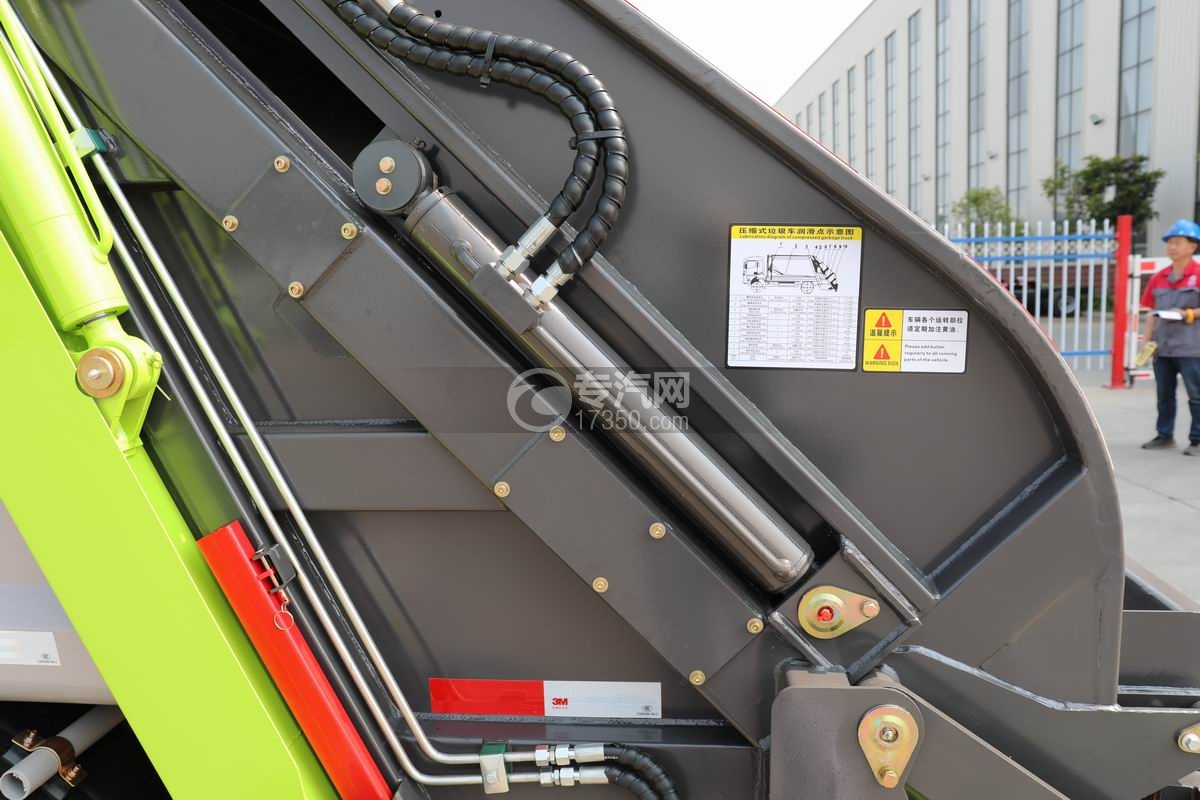 江淮康鈴H1藍(lán)牌壓縮垃圾車油缸