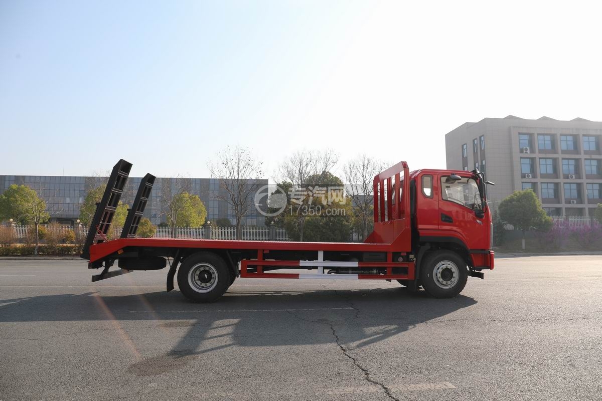 陜汽德龍G500平板運輸車側(cè)面圖