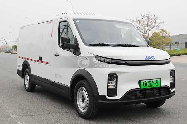江淮Van寶路冷藏車右前45度圖