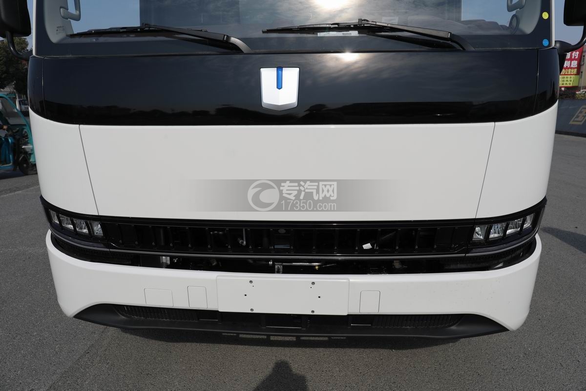 吉利遠程星智H9M甲醇冷藏車前臉