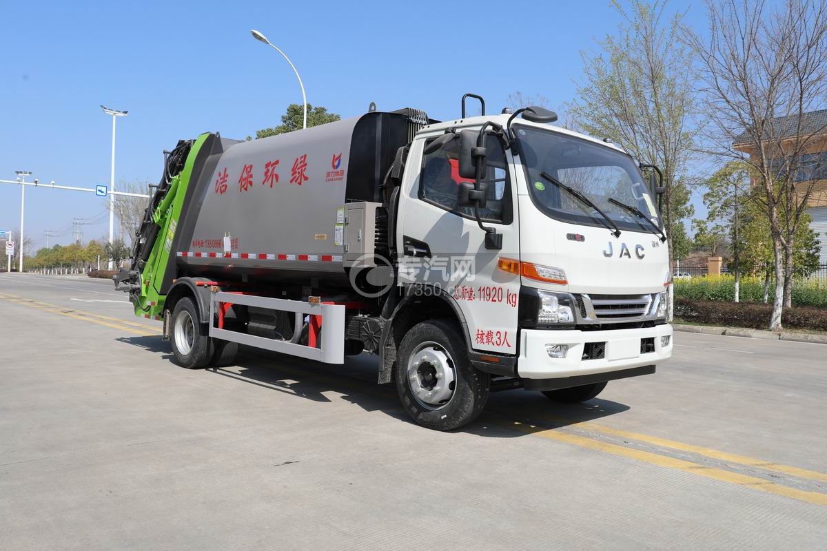 江淮駿鈴V7壓縮式垃圾車右前45度圖