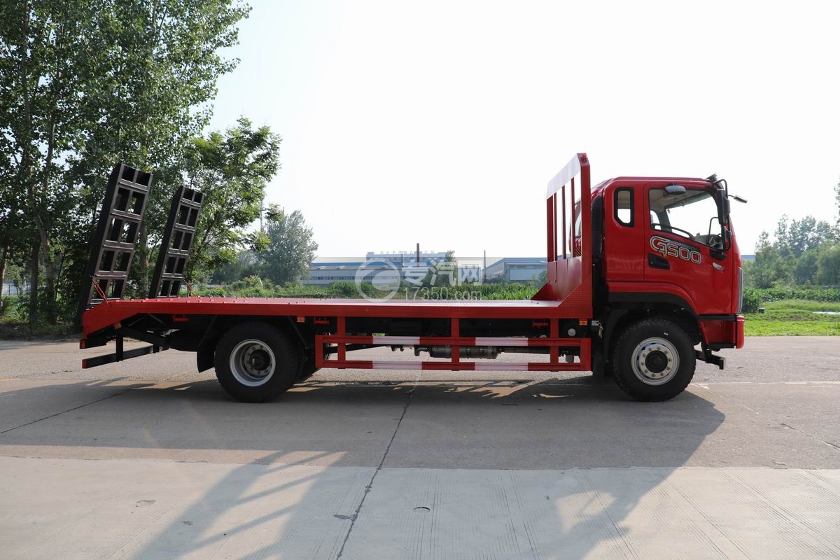 陜汽德龍G500平板運輸車側面圖