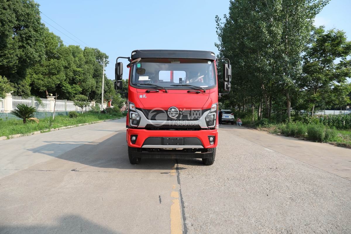陜汽德龍G500平板運輸車正面圖