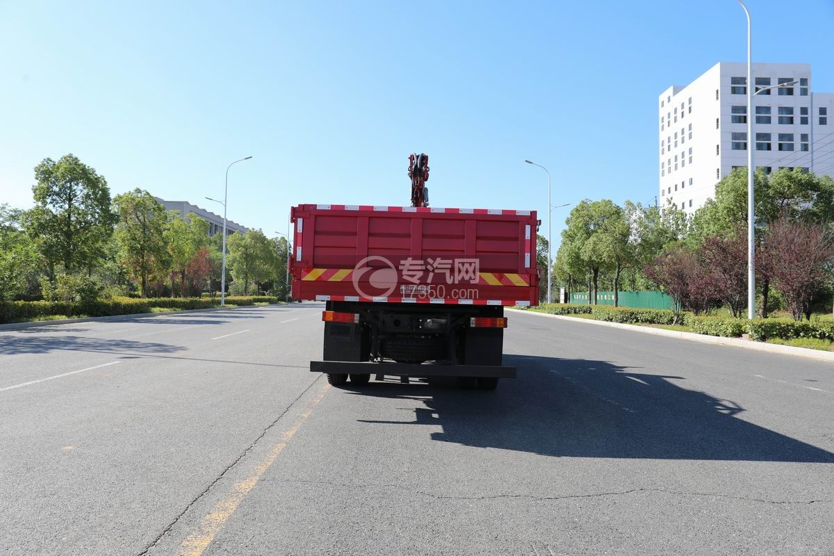 陜汽德龍G500抓斗式垃圾車正后方圖