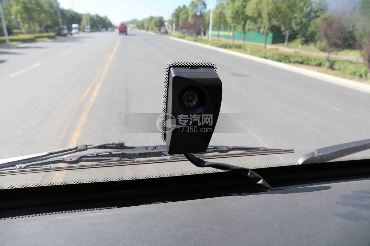 陜汽德龍G500抓斗式垃圾車行車記錄儀