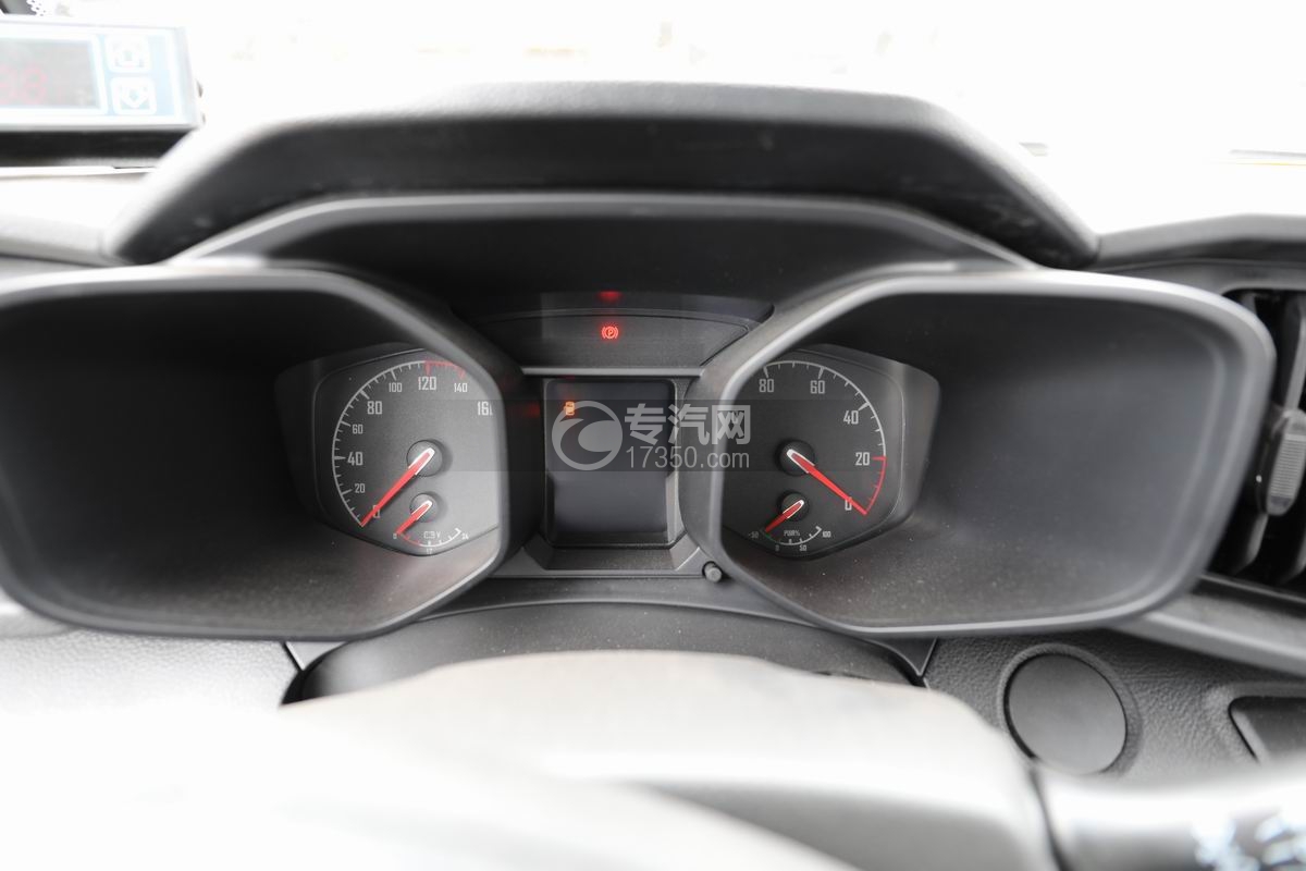 飛碟締途EF3純電動冷藏車儀表盤