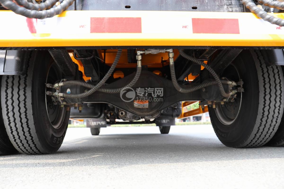 飛碟奧馳V2防撞緩沖車后橋