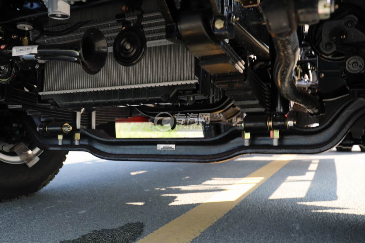 飛碟奧馳V3重載版藍牌勾臂垃圾車前橋