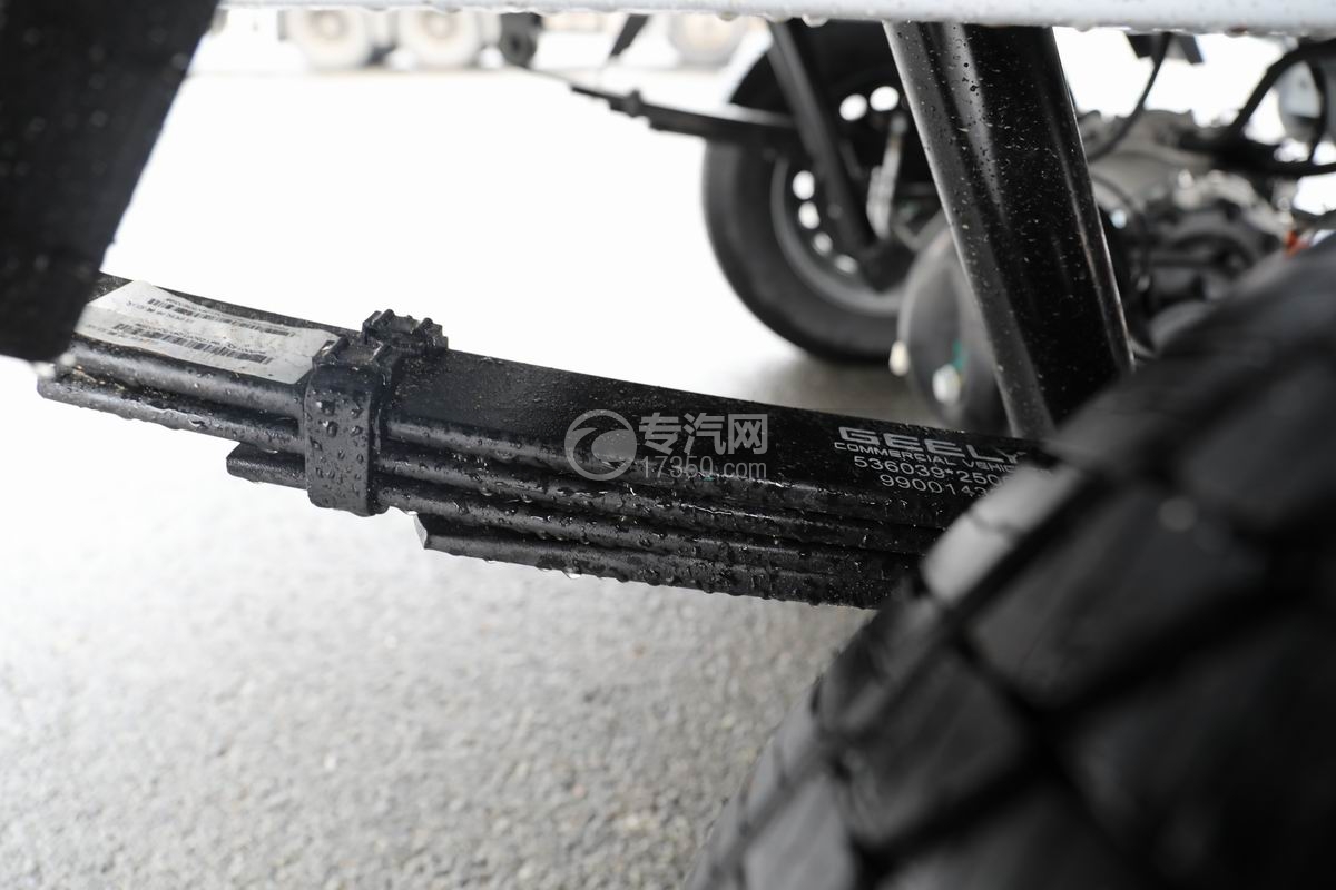 吉利F1E純電動(dòng)冷藏車(chē)彈簧鋼板