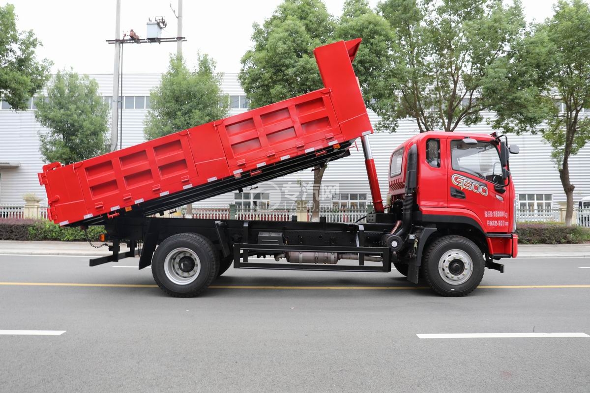 陜汽德龍G500自卸車舉升側(cè)面圖展示圖