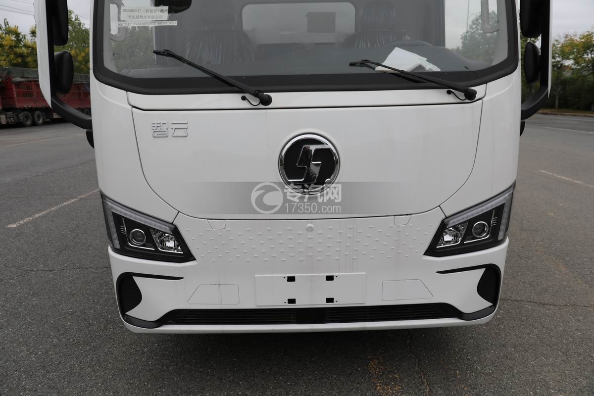 陜汽智云S300純電動冷藏車（140度電）前防護與大燈組