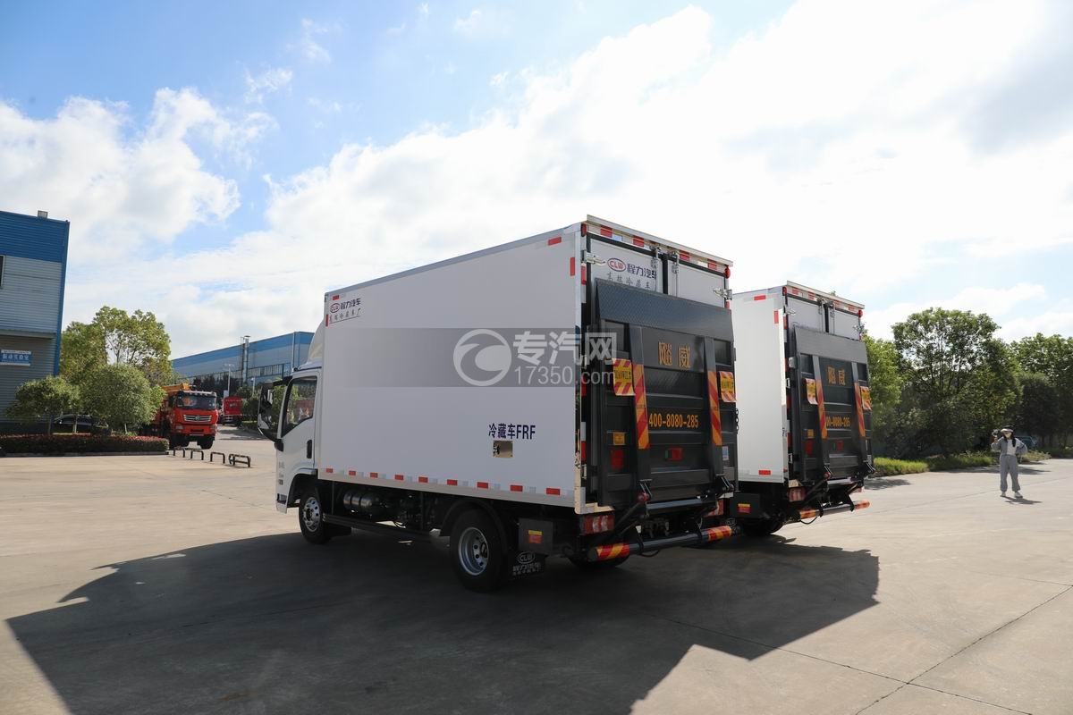陜汽智云S300純電動冷藏車（100度電）側后面圖