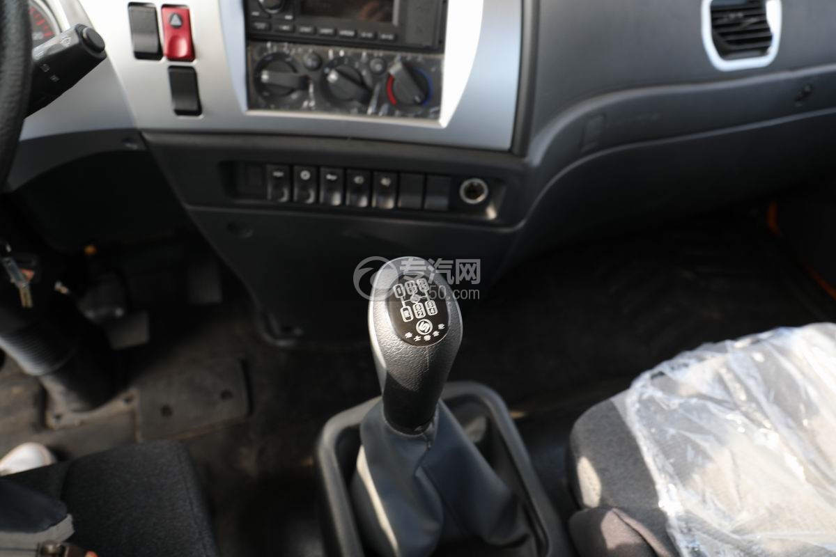 陕汽轩德X9平板型清障车（小三轴）变速档杆