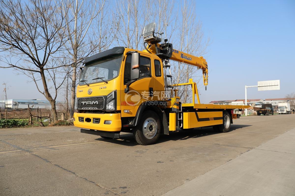三環(huán)創(chuàng)客一拖二帶吊清障車（12噸）